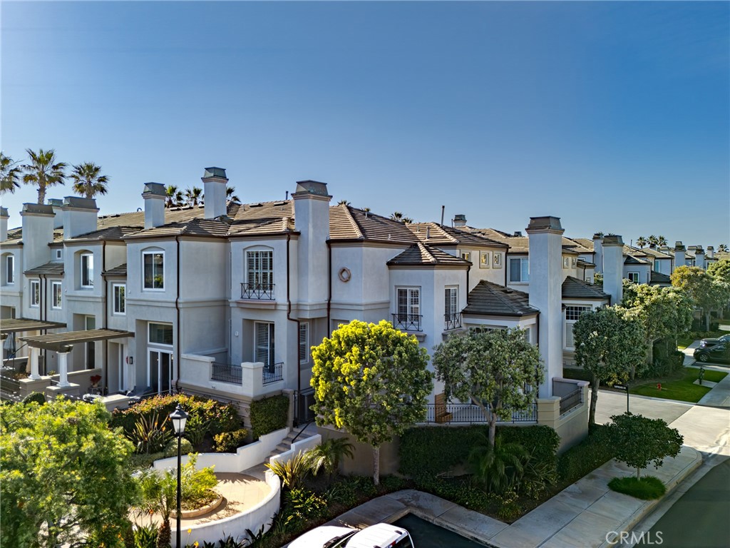 6242 Surfboard, Huntington Beach CA 92648 - photo 1