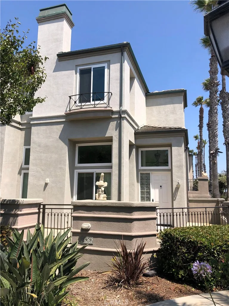 6267 Surfpoint Circle, Huntington Beach, CA 92648