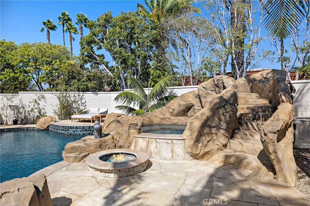 6403 Royal Grove, Huntington Beach CA 92648 - photo 8