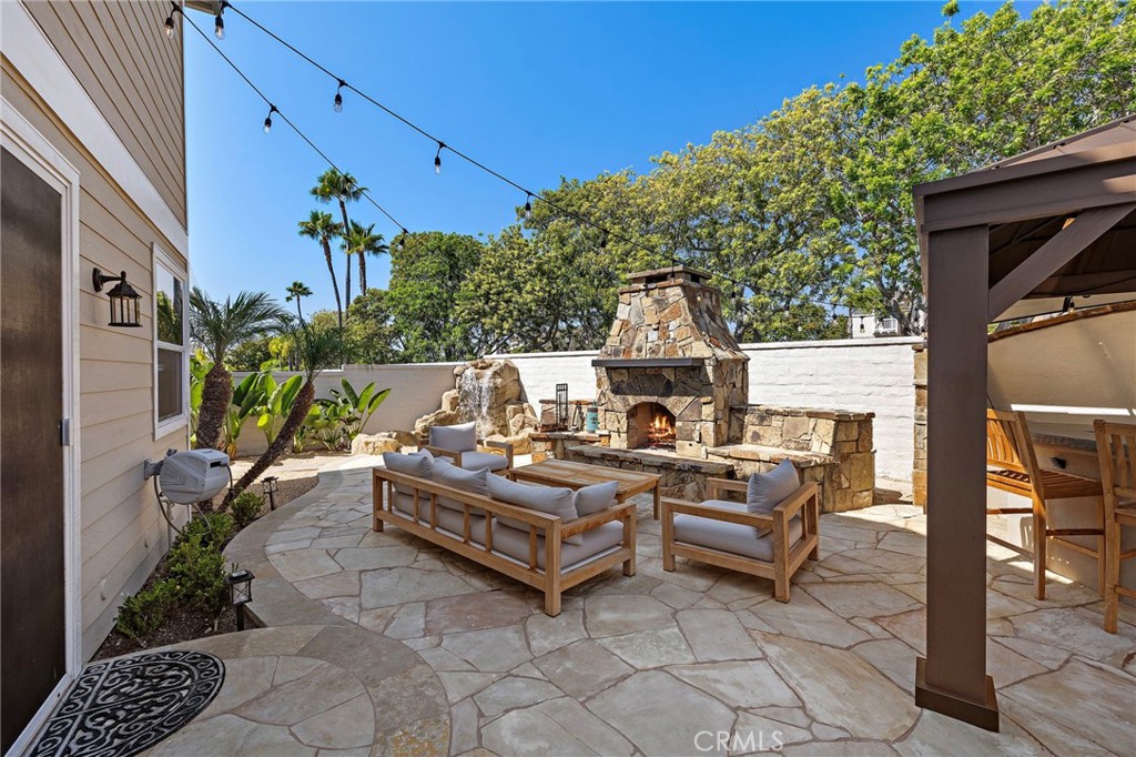 6403 Royal Grove, Huntington Beach CA 92648 - photo 16