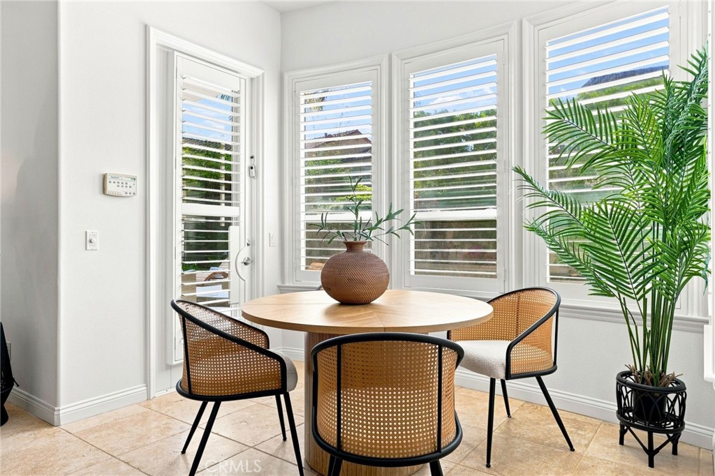 Kitchen nook - 6416 Setting Sun Drive, Huntington Beach CA 92648 - photo 18