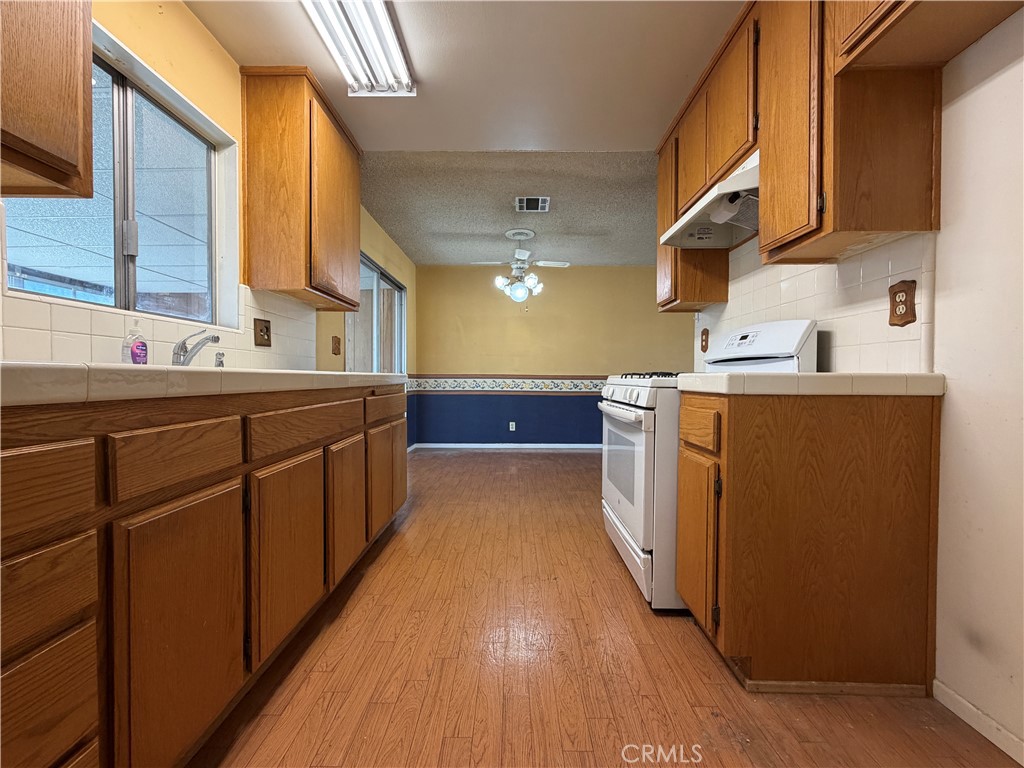 6422 Tyrone, Huntington Beach CA 92647 - photo 6