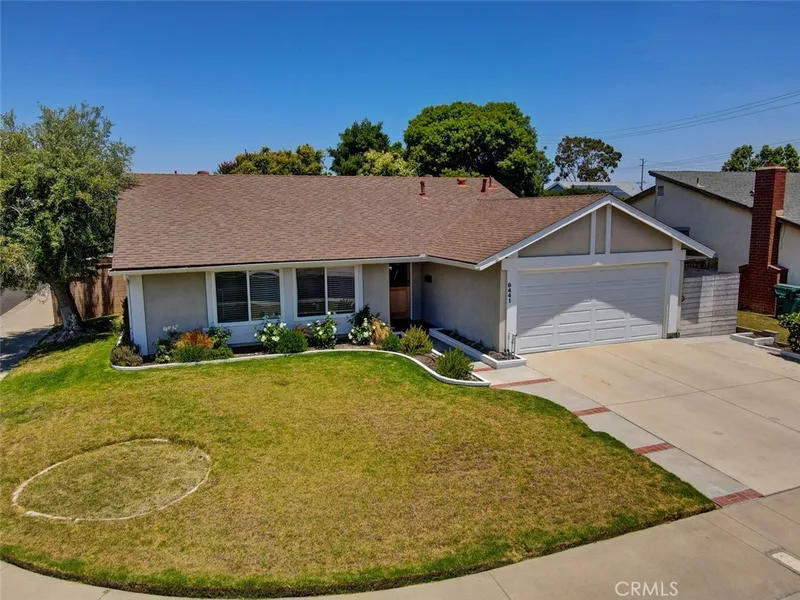 6441 Sundance Circle, Huntington Beach, CA 92647