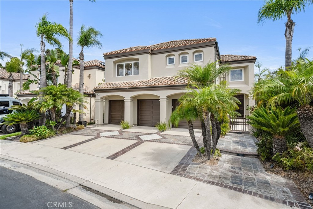 6461 Morningside Drive, Huntington Beach CA 92648 - photo 2
