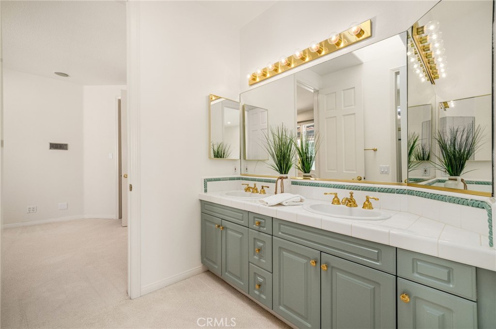 6461 Morningside Drive, Huntington Beach CA 92648 - photo 38