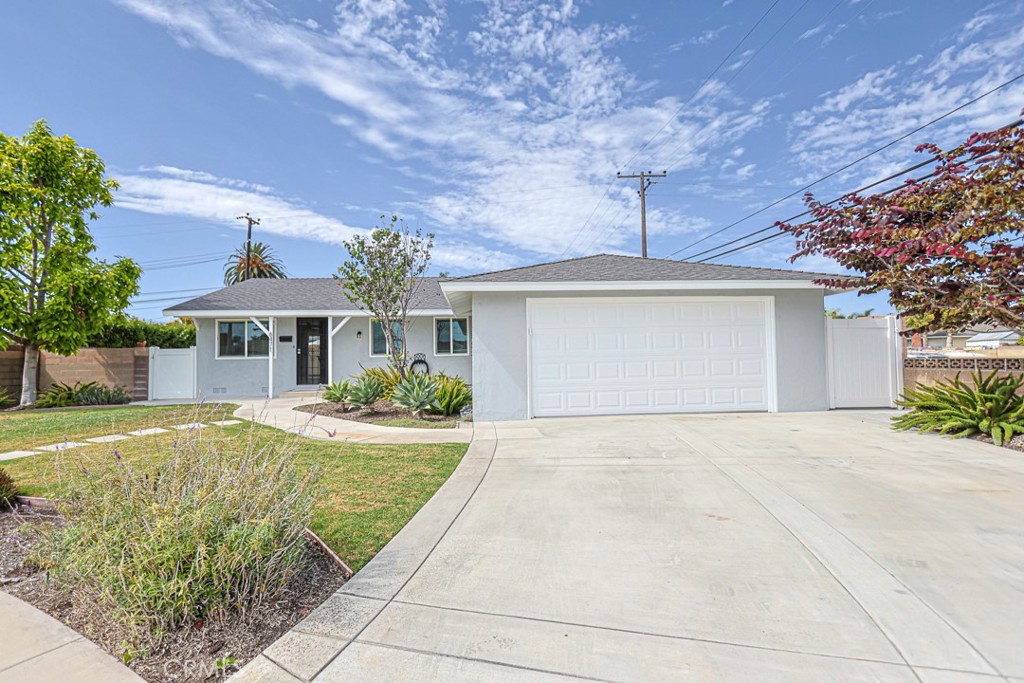 Front house - 6471 Brown, Huntington Beach CA 92647 - photo 1