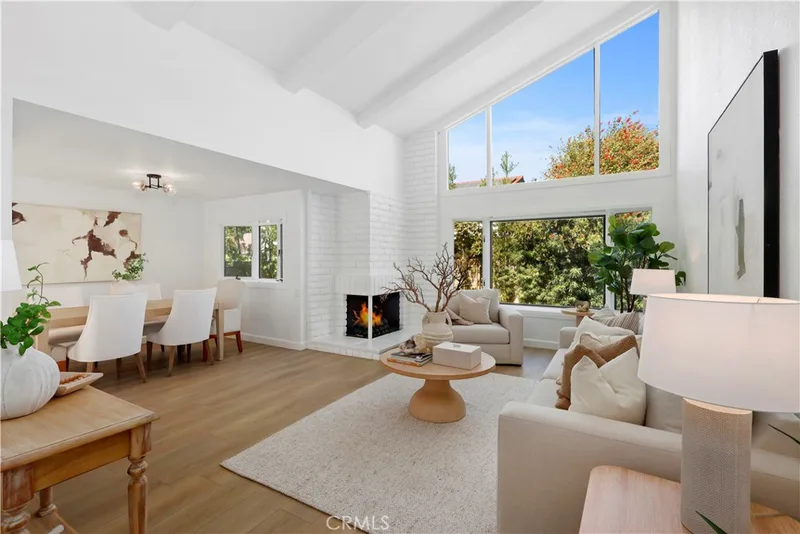 6541 Segovia, Huntington Beach