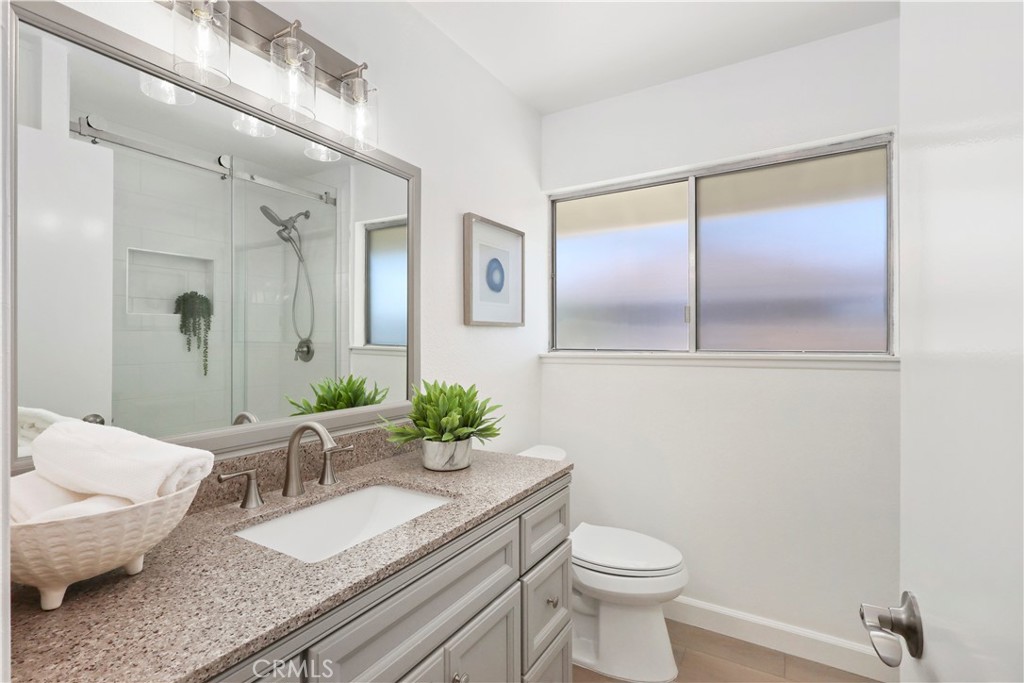 6541 Segovia, Huntington Beach CA 92647 - photo 23
