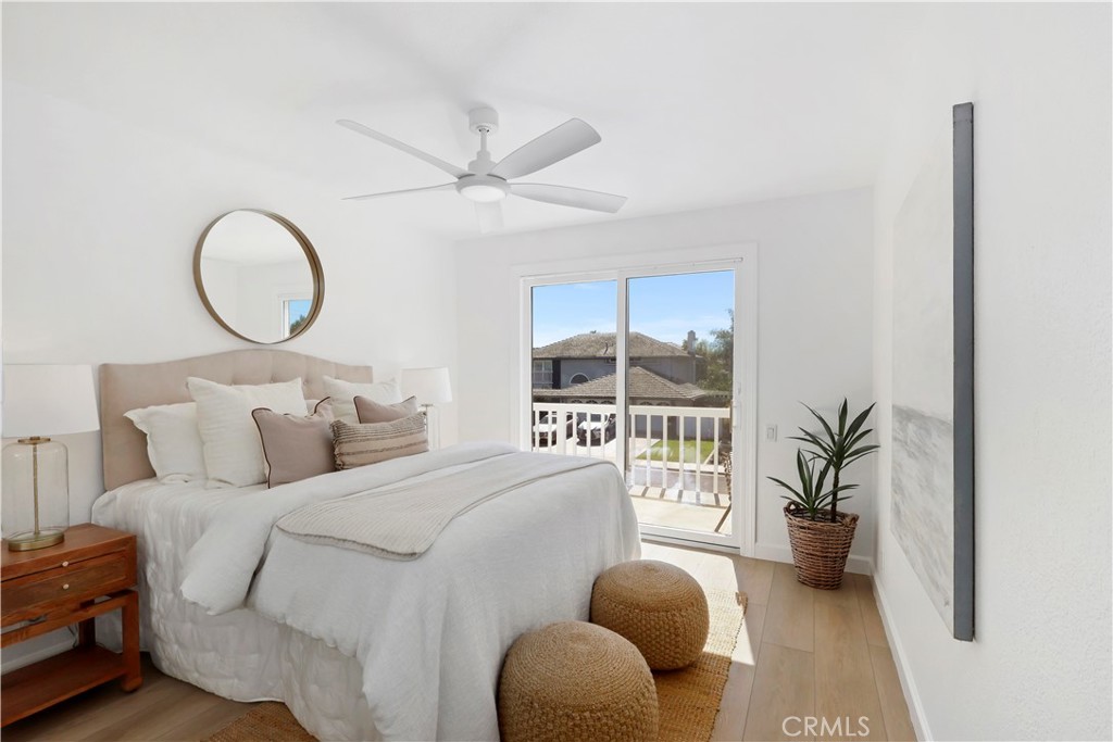 6541 Segovia, Huntington Beach CA 92647 - photo 24