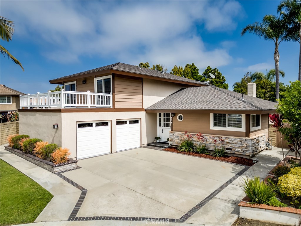 Prime cul-de-sac location walking distance to Central Park! - 6561 Sabbicas Circle, Huntington Beach CA 92647 - photo 1