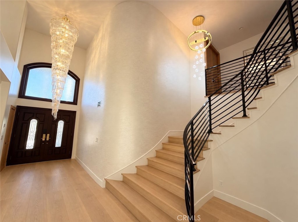 6592 Silverspur Lane, Huntington Beach CA 92648 - photo 2
