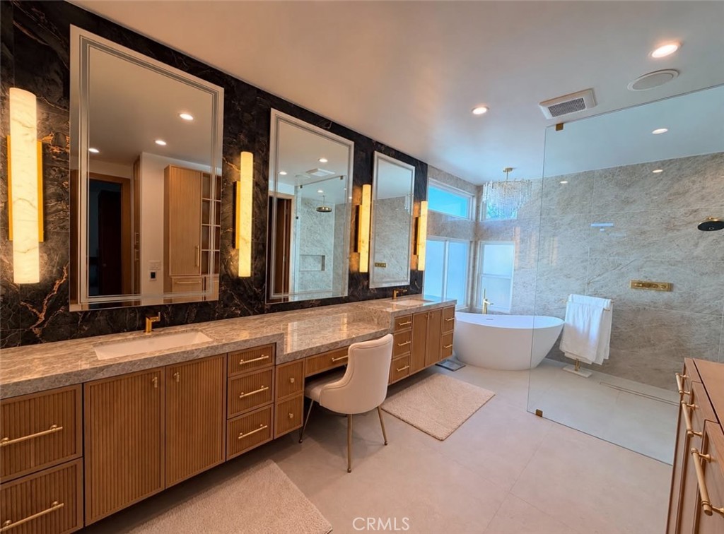 6592 Silverspur Lane, Huntington Beach CA 92648 - photo 5