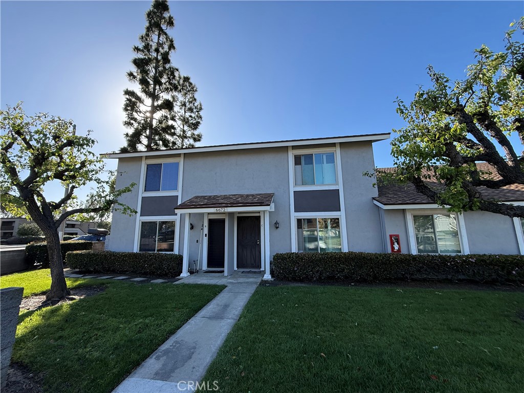 6672 Sun Drive C, Huntington Beach CA 92647 - photo 1