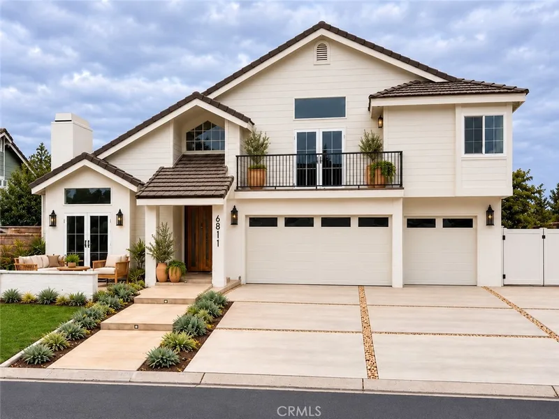 6811 Hitchingpost, Huntington Beach, CA 92648 6811 Hitchingpost, Huntington Beach, CA 92648