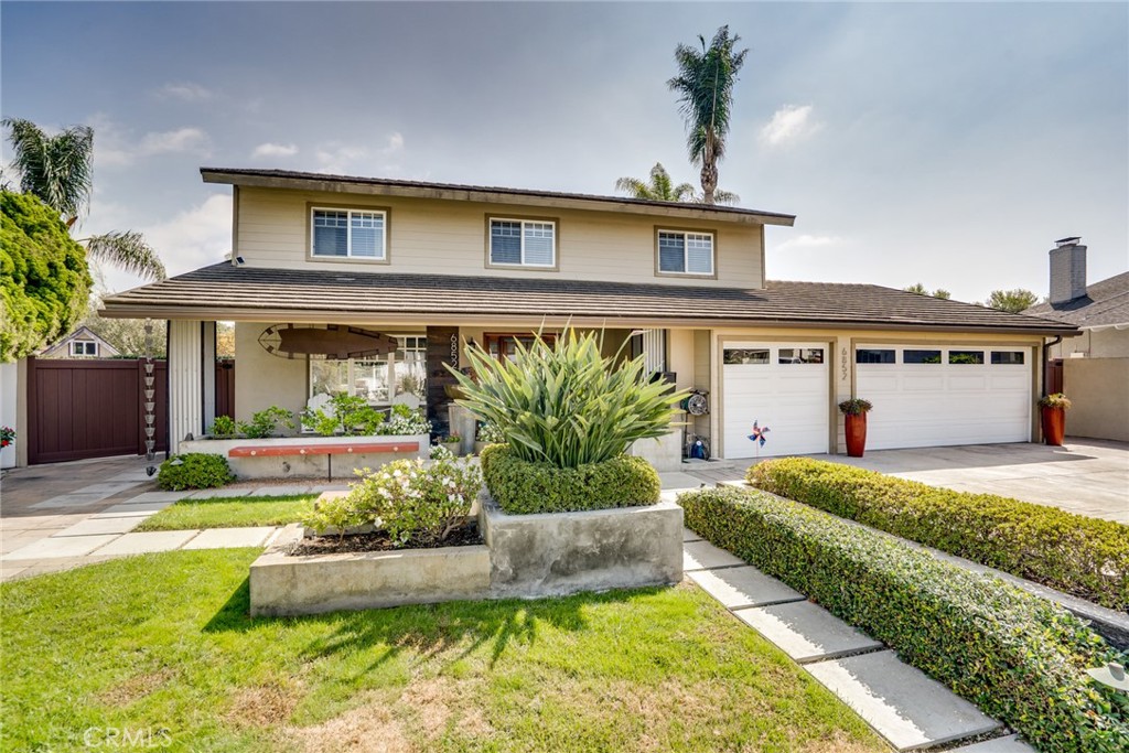6852 Jardines Drive, Huntington Beach CA 92647 - photo 1