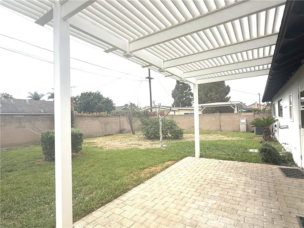6902 Cumberland, Huntington Beach CA 92647 - photo 15