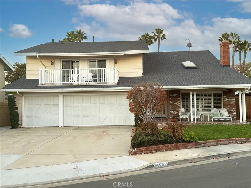 6951 Lawn Haven, Huntington Beach, CA 92648