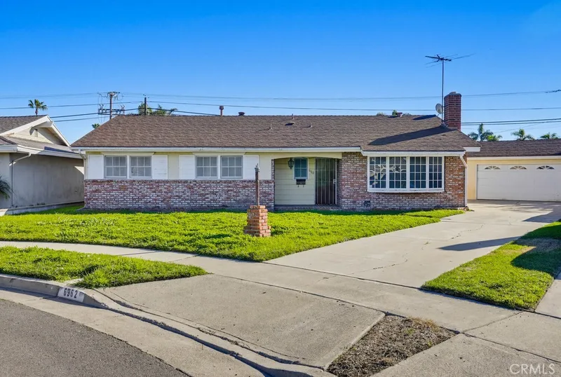 6962 Verlene Circle, Huntington Beach, CA 92647