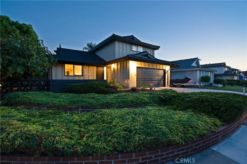 6972 Laurelhurst, Huntington Beach