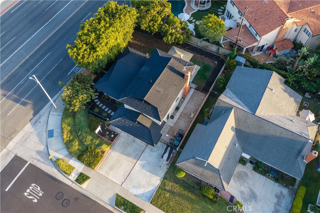 6972 Laurelhurst, Huntington Beach CA 92647 - photo 14