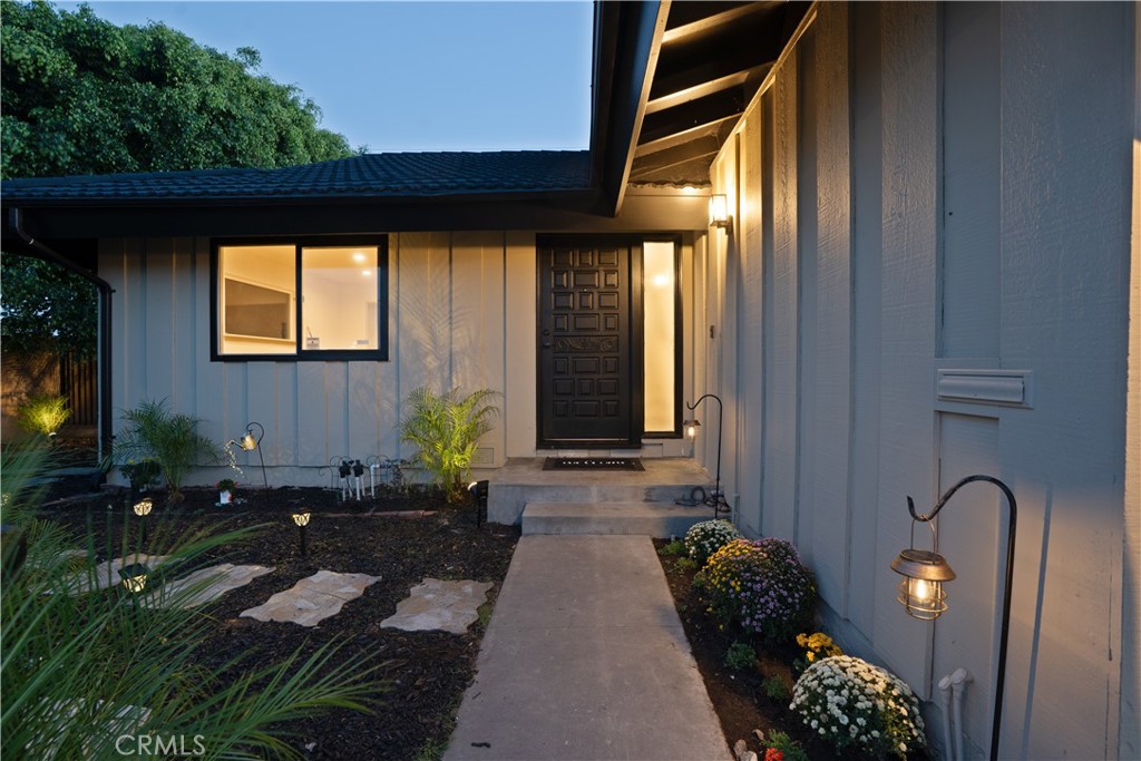 6972 Laurelhurst, Huntington Beach CA 92647 - photo 20