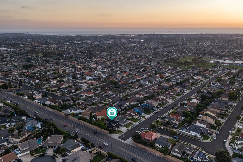 6972 Laurelhurst, Huntington Beach CA 92647 - photo 21
