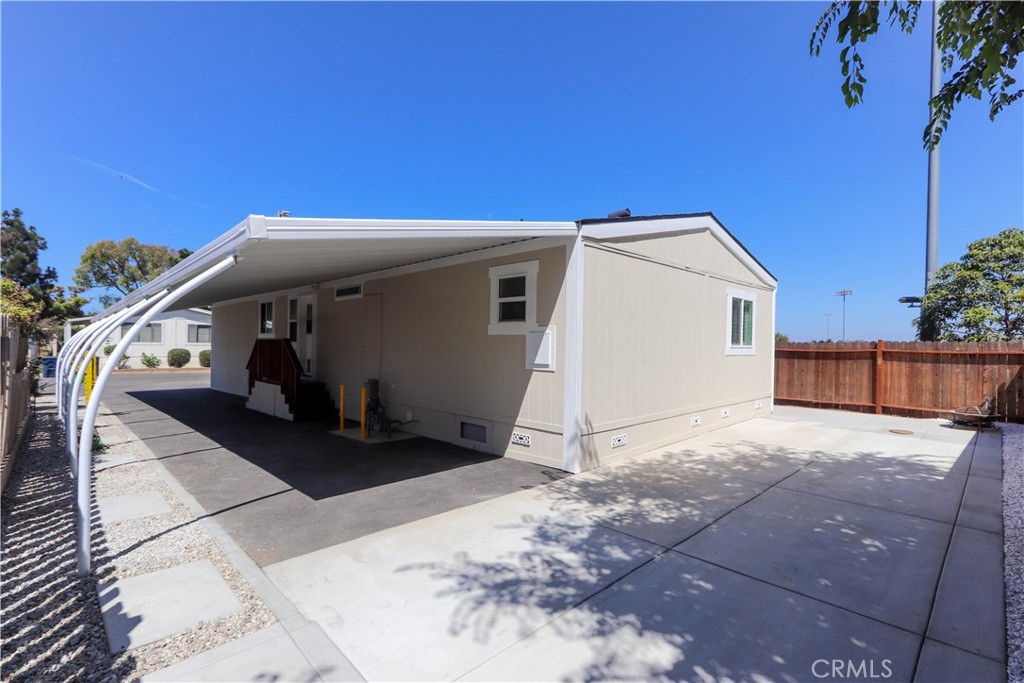 7051 Ellis Avenue 40, Huntington Beach CA 92648 - photo 9