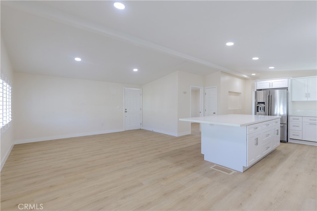 7051 Ellis Avenue 40, Huntington Beach CA 92648 - photo 11