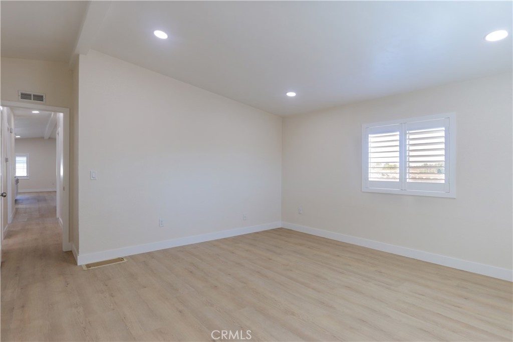 7051 Ellis Avenue 40, Huntington Beach CA 92648 - photo 12