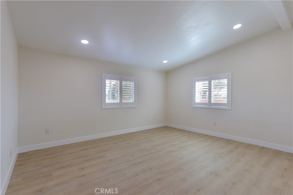 7051 Ellis Avenue 40, Huntington Beach CA 92648 - photo 18