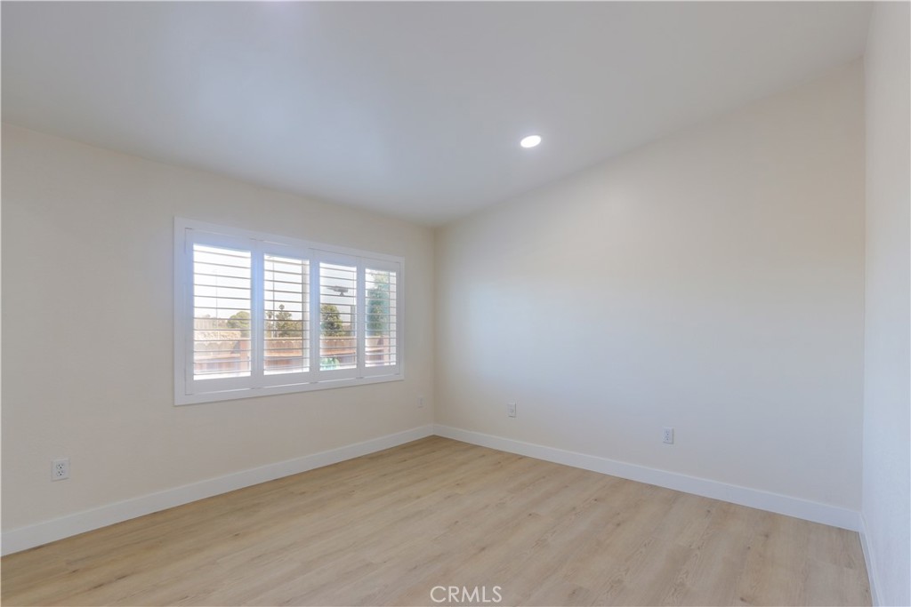 7051 Ellis Avenue 40, Huntington Beach CA 92648 - photo 21
