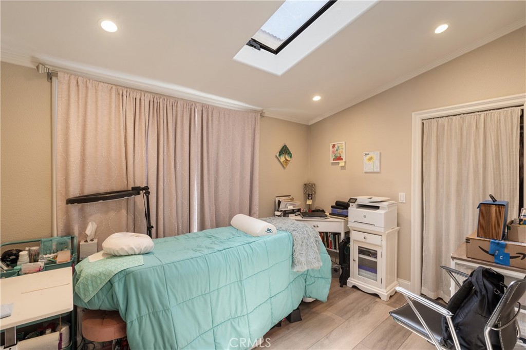 711 Huntington, Huntington Beach CA 92648 - photo 17