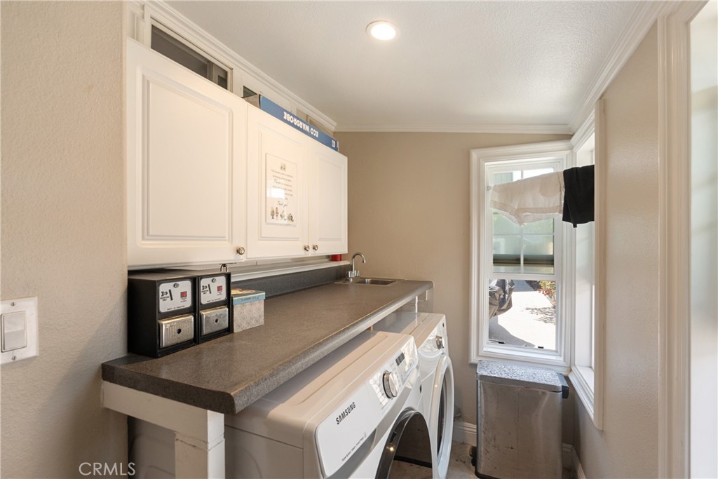 711 Huntington, Huntington Beach CA 92648 - photo 18