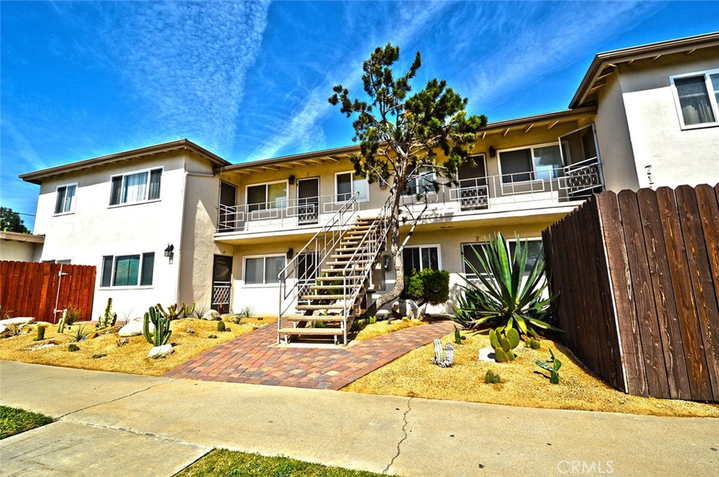 711 indianapolis 8, Huntington Beach CA 92648 - photo 1