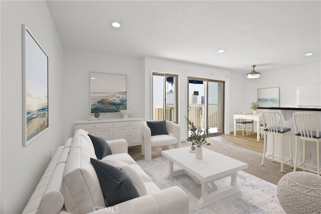 Virtually Staged - 711 Pacific Coast 426, Huntington Beach CA 92648 - photo 1