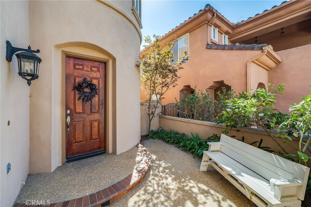 7124 Forest Glen Drive, Huntington Beach CA 92648 - photo 2