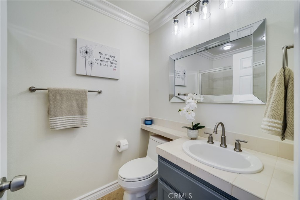 7124 Forest Glen Drive, Huntington Beach CA 92648 - photo 17