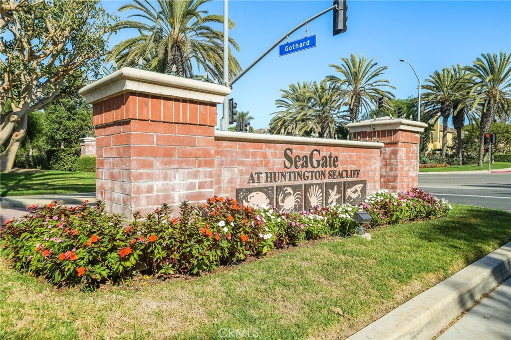 7124 Forest Glen Drive, Huntington Beach CA 92648 - photo 43