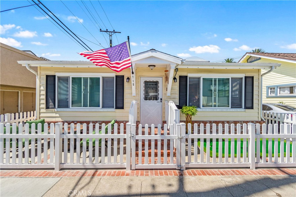 Welcome to 715 Olive St - 715 Olive Avenue, Huntington Beach CA 92648 - photo 1