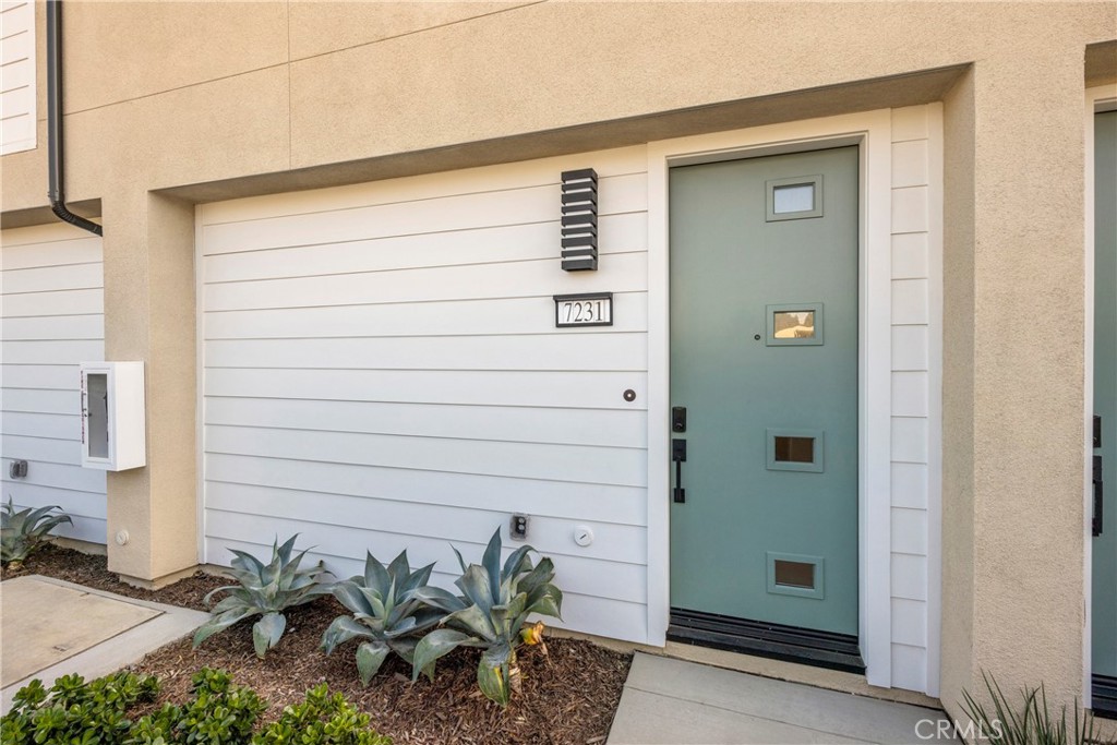 Entry - 7231 Alchemy Circle, Huntington Beach CA 92647 - photo 1