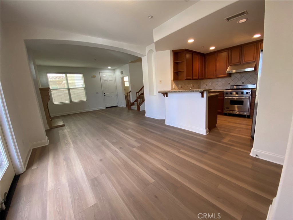 7255 Lisamarie Court, Huntington Beach CA 92648 - photo 8