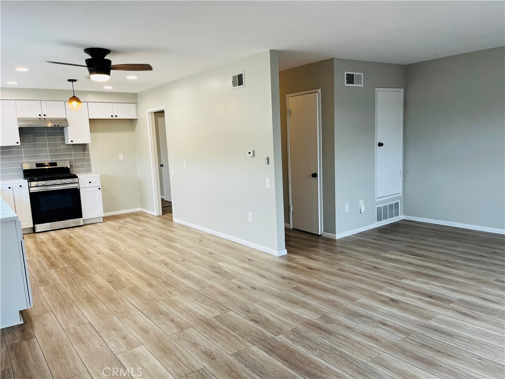 7260 Corsican, Huntington Beach CA 92647 - photo 4