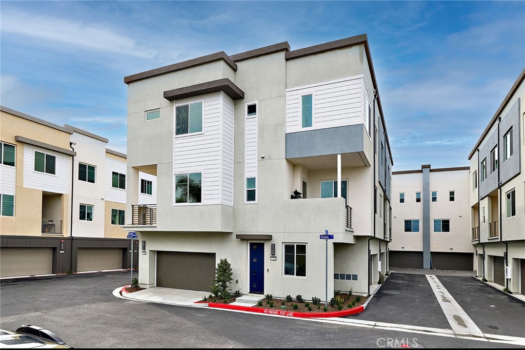7264 Aura Circle, Huntington Beach CA 92647 - photo 1