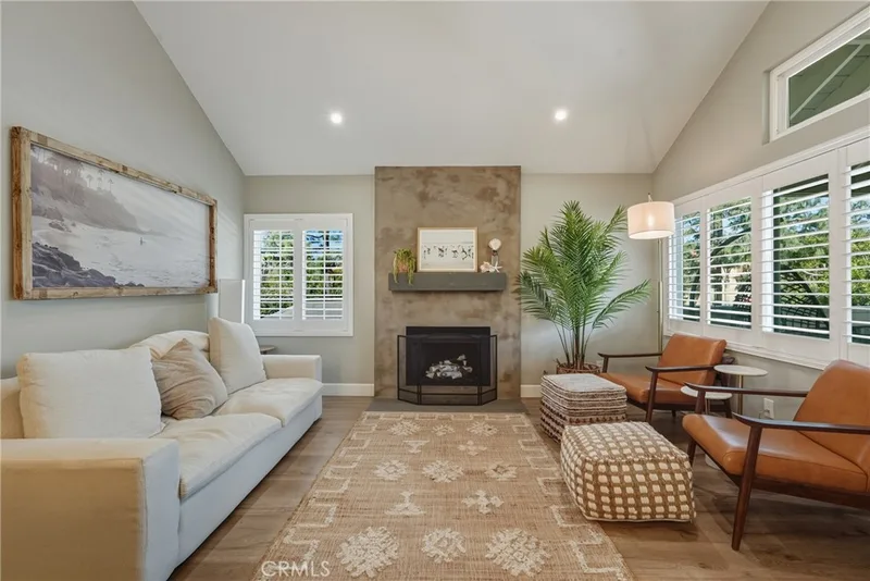 7402 Yellowtail Drive 202, Huntington Beach, CA 92648