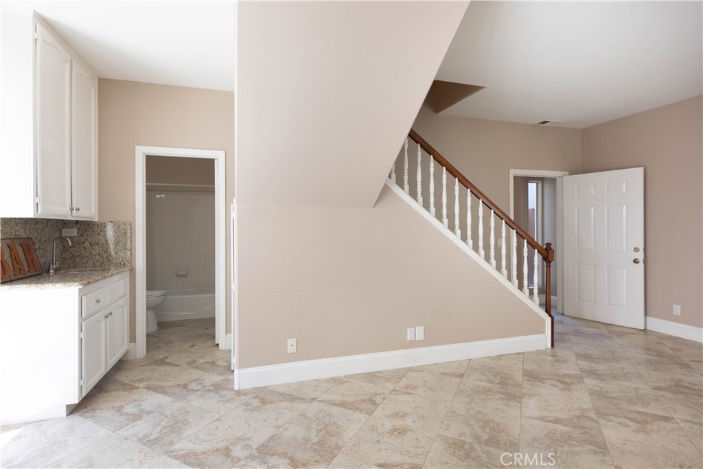 Full Bath off of Family Room - 741 Alabama, Huntington Beach CA 92648 - photo 28