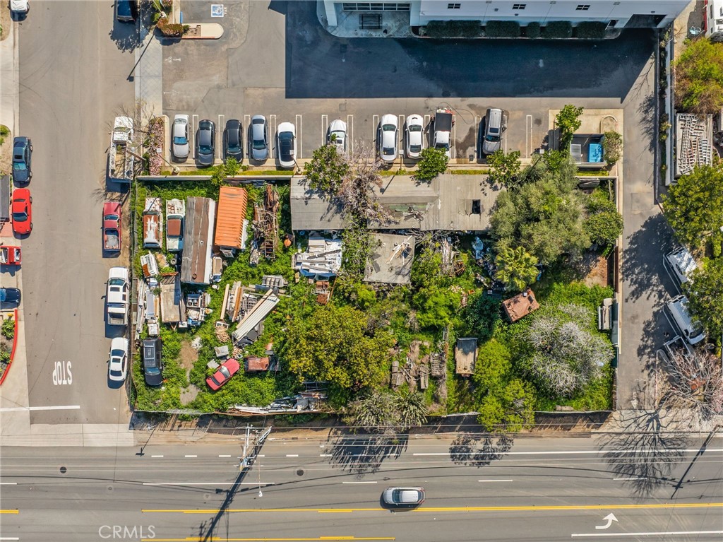 7412 Slater Avenue E, Huntington Beach CA 92647 - photo 4