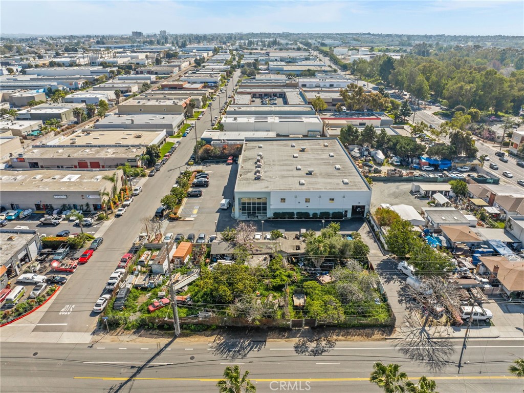 7412 Slater Avenue E, Huntington Beach CA 92647 - photo 16
