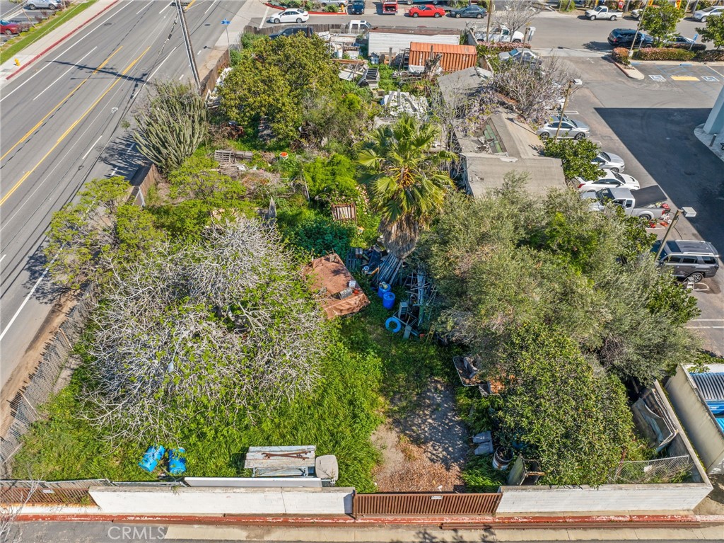 7412 Slater Avenue E, Huntington Beach CA 92647 - photo 25