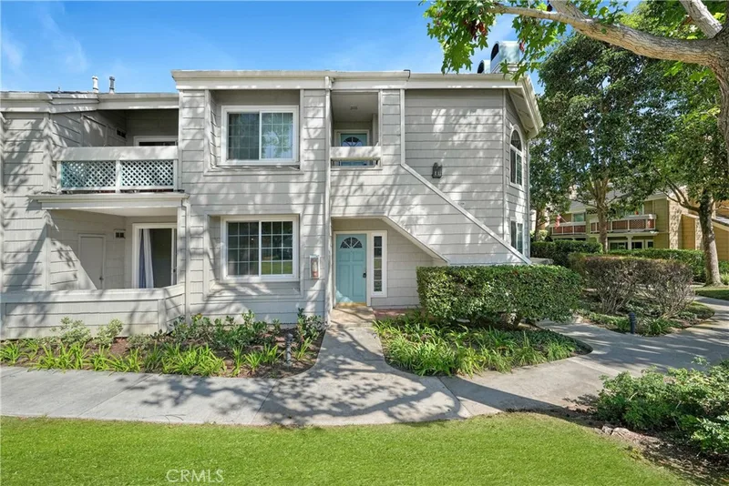 7532 Seaspring 104, Huntington Beach