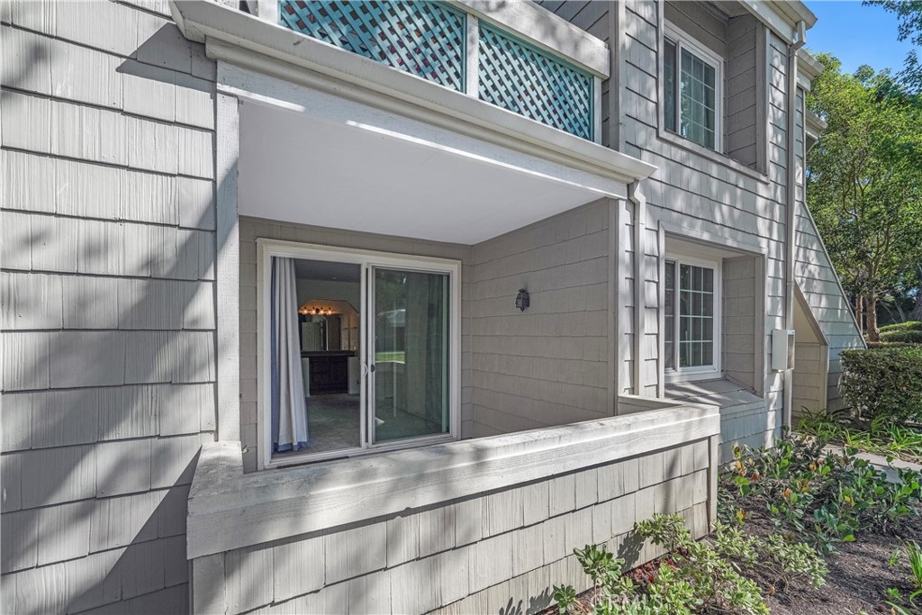 7532 Seaspring 104, Huntington Beach CA 92648 - photo 3